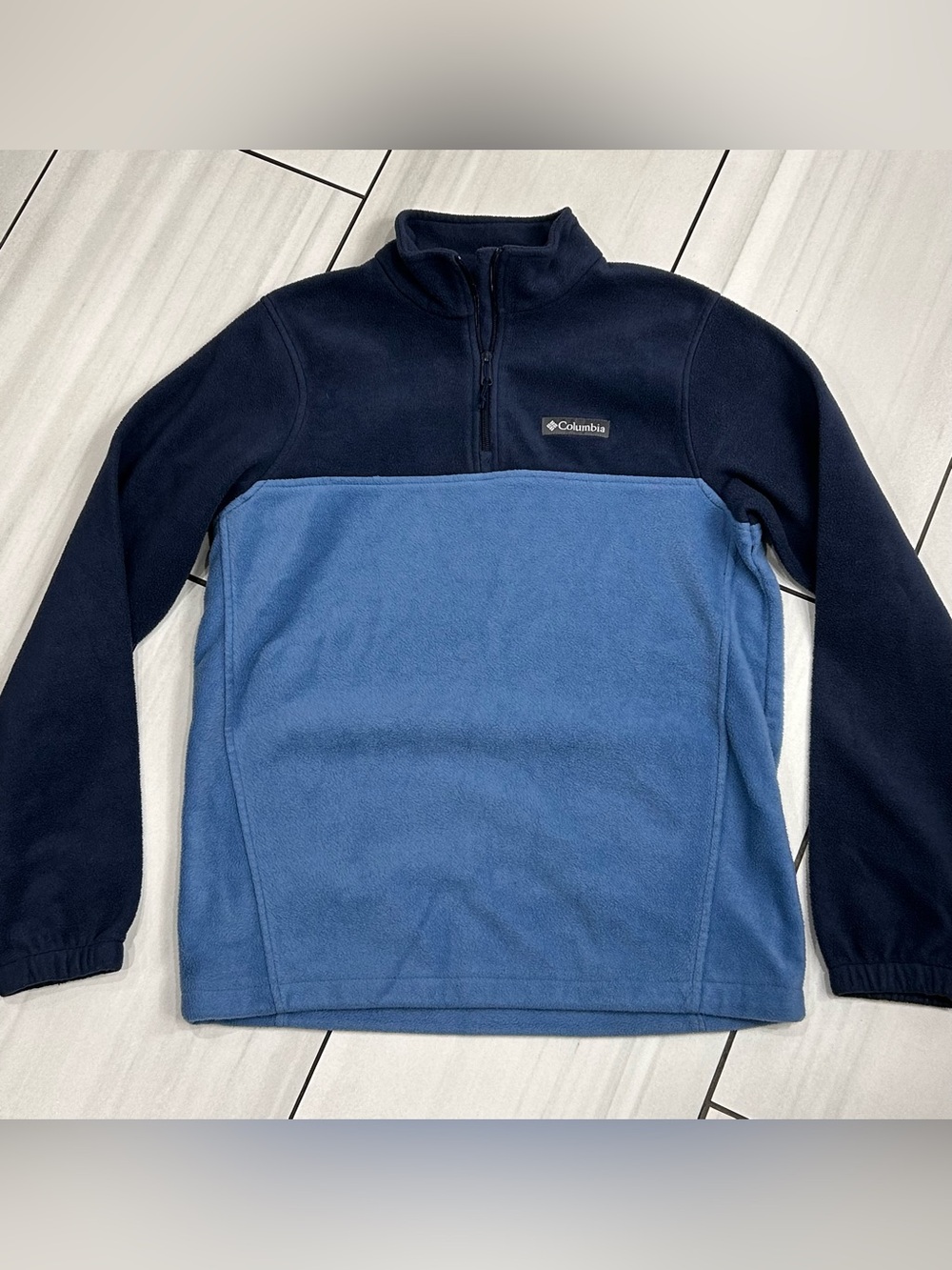 COLUMBIA FLEECE PULLOVER, 1/4 ZIP MENS Small blue two tone